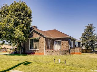 1315 Academy St S, Sumner, WA 98390