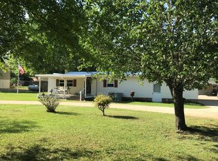 136 Sand Island Dr, Camden, AL 36726