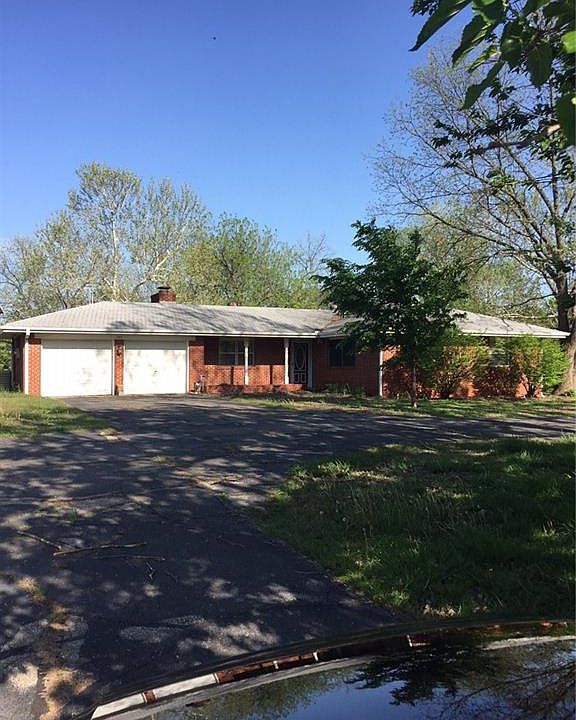 1st image of 208 McKinley Ave