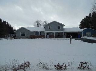 16044 Glidden Rd, Holley, NY 14470