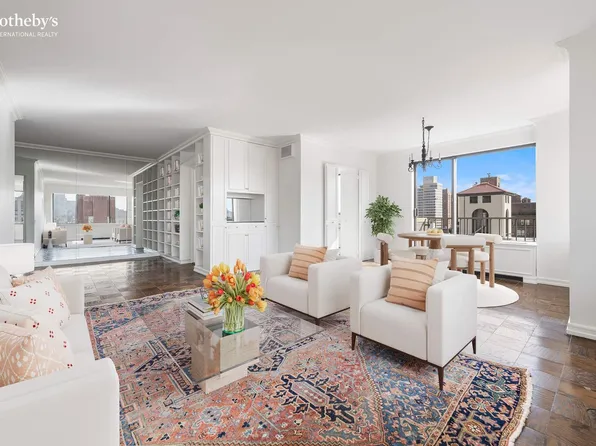 50 East 89th Street image 3 of 21