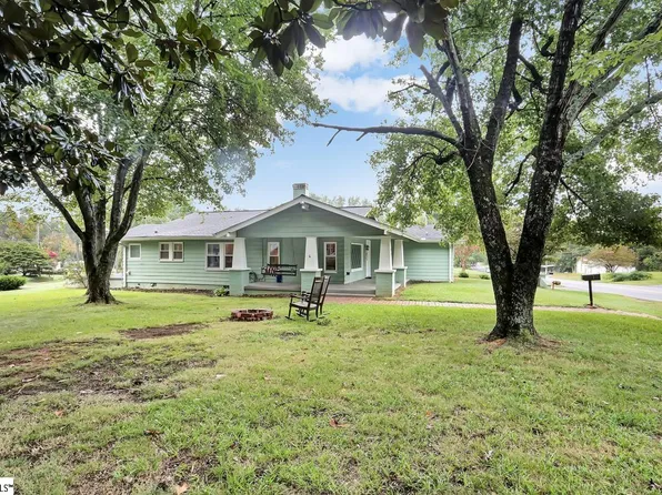 39 Lyman Rd, Inman, SC 29349