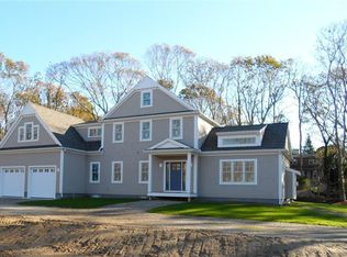 317 W Falmouth Hwy, Falmouth, MA 02541