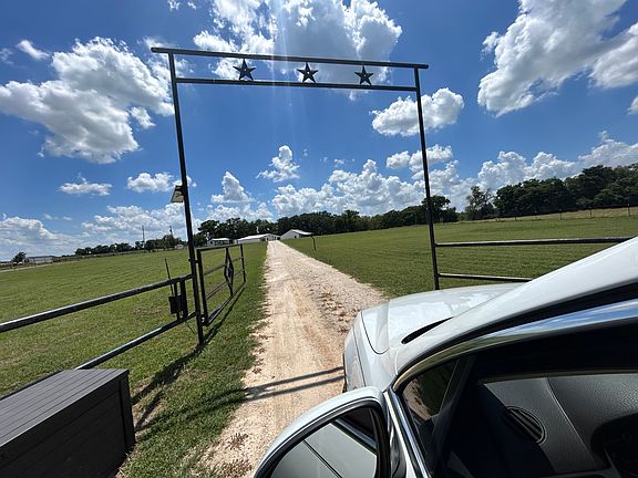 2nd image of 6712 County Road 305b