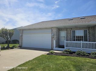 5966 Red Feather Dr, Bay City, MI 48706