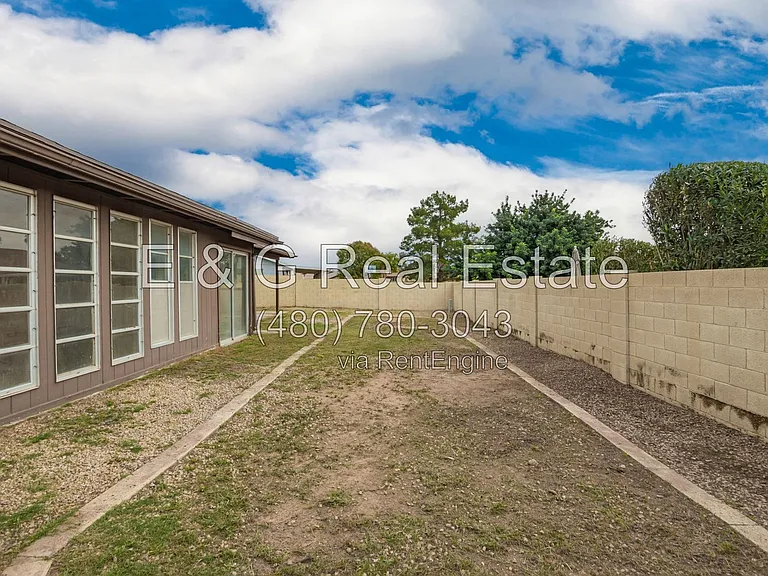 5055 W Vogel Ave — Photo 31