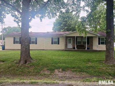 506 N Locust St, Sesser, IL, 62884