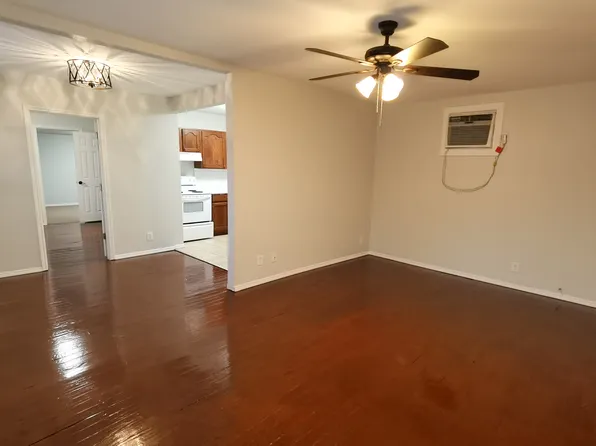 137 E Norwood Ct APT 7, San Antonio, TX 78212