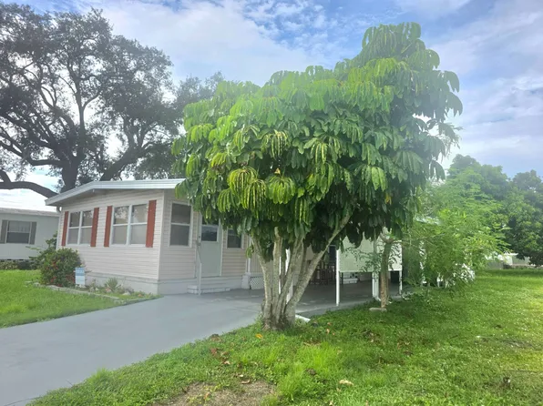 496 Hillcrest Ln, Ellenton, FL 34222