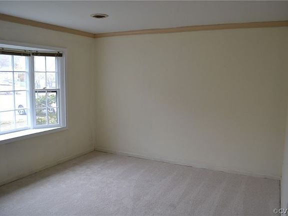 5th image of 7907 Provincetown Dr
