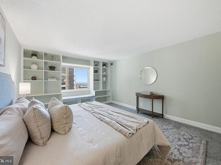 1600 N Oak St #1410 — Photo 22