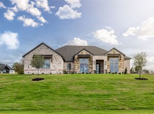 108 Oak Meadow Ln, Weatherford, TX 76085