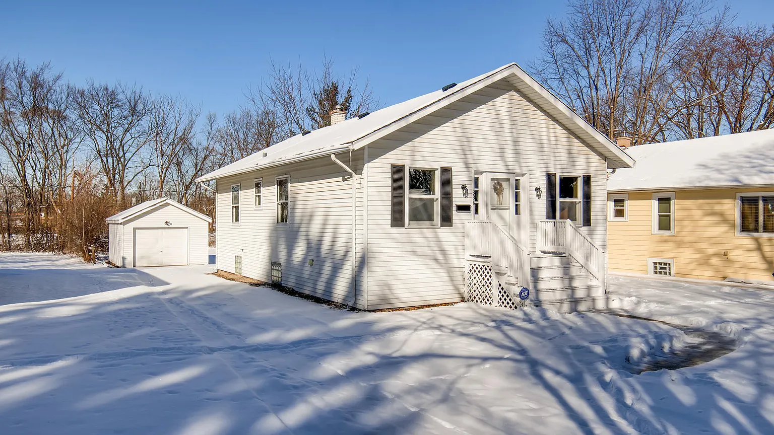 336 W Kenilworth Ave photo 1