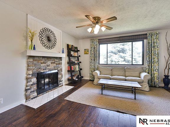 4th image of 2117 Brighton Dr