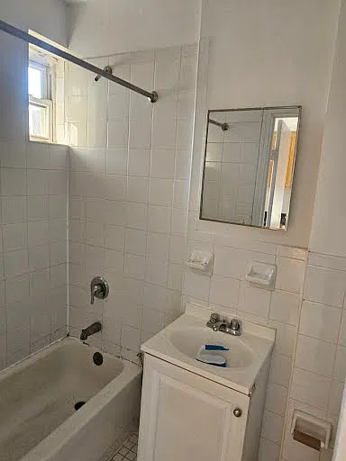 2 bed, $1,975 — Photo 4