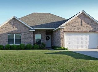 1017 Porter Pl, Sanger, TX 76266