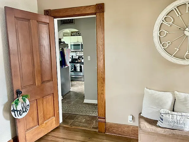 3 bed, 1240 sqft, $1,850 — Photo 3
