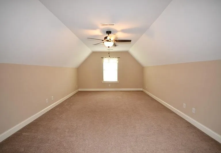 8751 Seven Lakes Dr — Photo 18