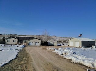 31 E Antelope Rd, Douglas, WY 82633