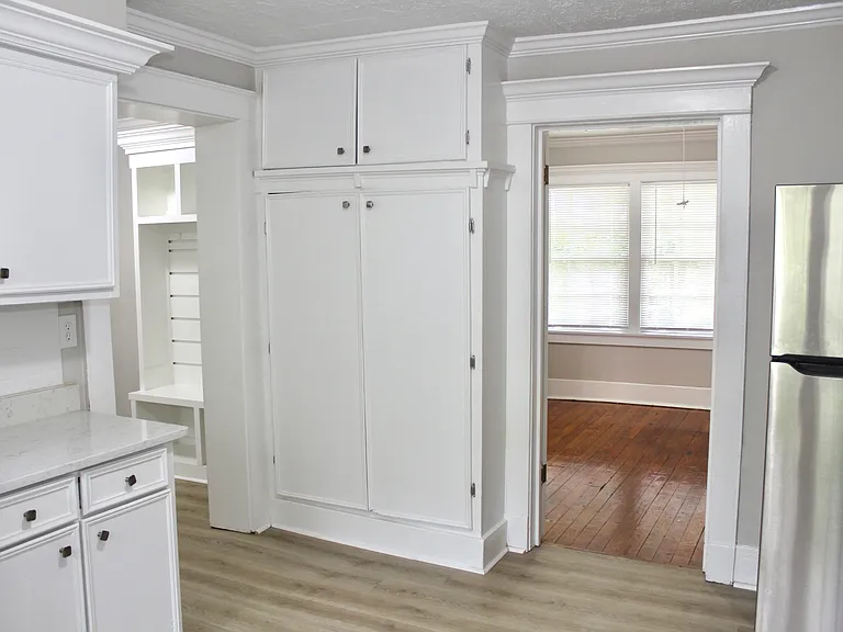 4522 Lee Ave — Photo 12