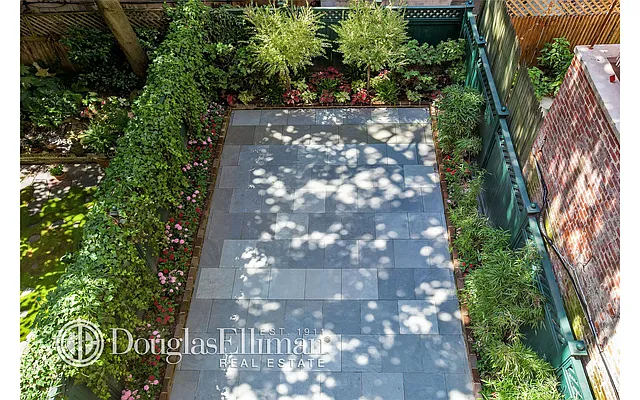 Sold by Douglas Elliman | media 16