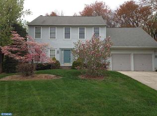 9 Lavender Ln, Mount Laurel, NJ 08054