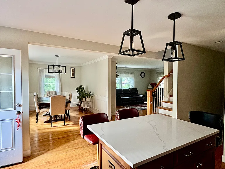 30 Wellesley Ave — Photo 10