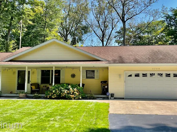 3360 Deerwood Dr, Clyde, MI 48049