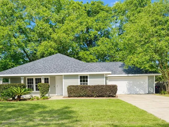 5722 SW 85th St, Gainesville, FL 32608