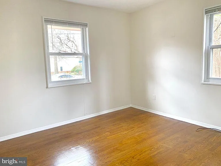 7400 Sportsman Dr — Photo 14