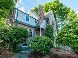 24 Leicester Rd, Belmont, MA 02478