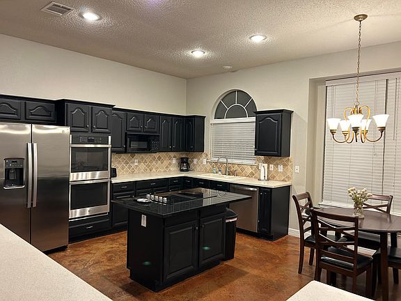 3rd image of 2703 Cheverny Dr
