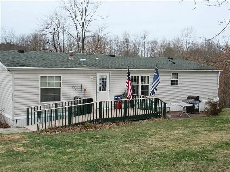 620 Deana Way photo 1