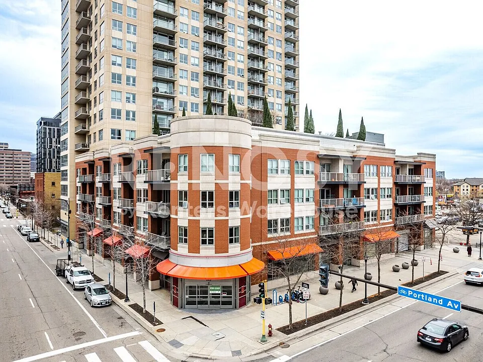 929 Portland Ave S #2202-U