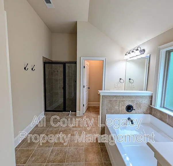 2591 Foxy Dr — Photo 7