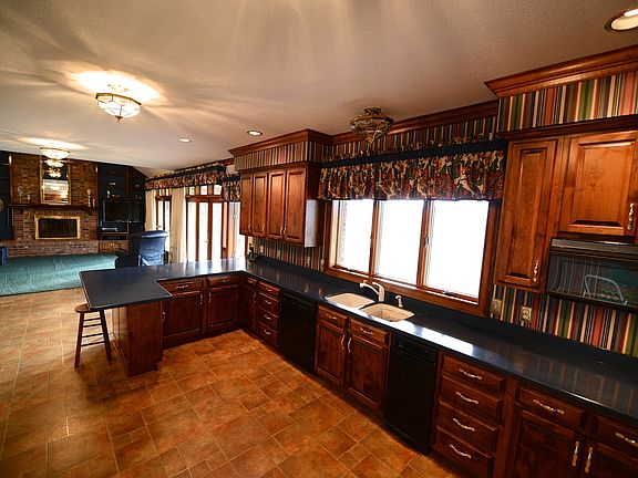 Kitchen view 3 