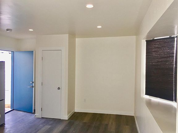 5th image of 4037 Florida St
