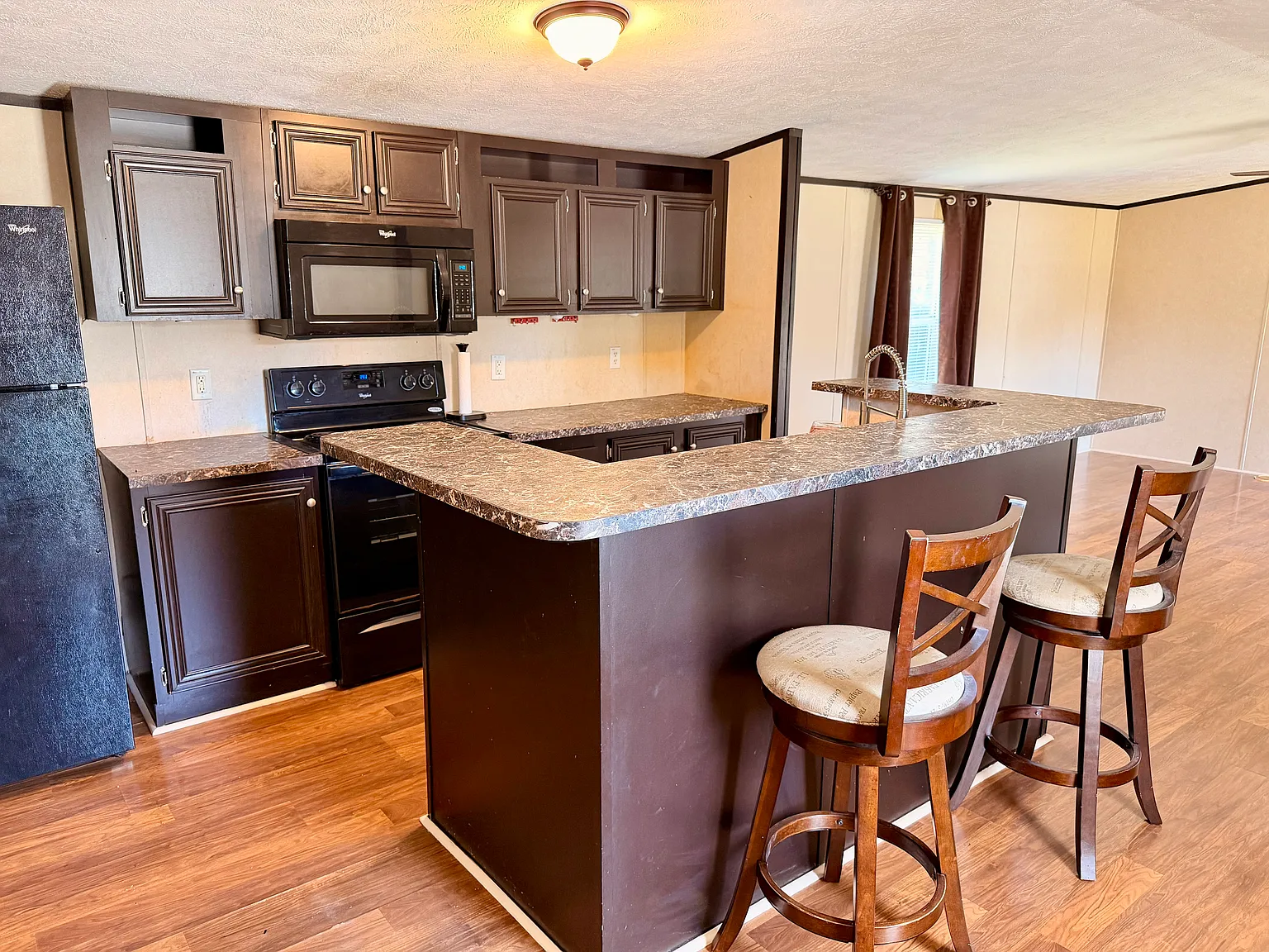 2532 Pond Branch Rd — Photo 3