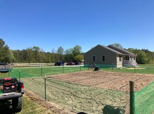 5399 Howerton Rd, Dunnsville, VA 22454