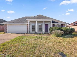 1035 Bullrun Dr, Jackson, MS 39272