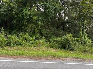 Martin St, Moss point, MS 39563