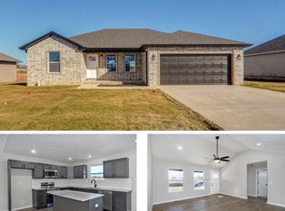 1720 S Landrum St, Mount Vernon, MO 65712