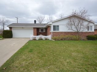2217 Council Oak Dr, South Bend, IN 46628