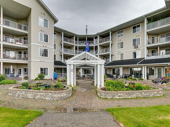 2nd image of 305 1st Ave NW #415