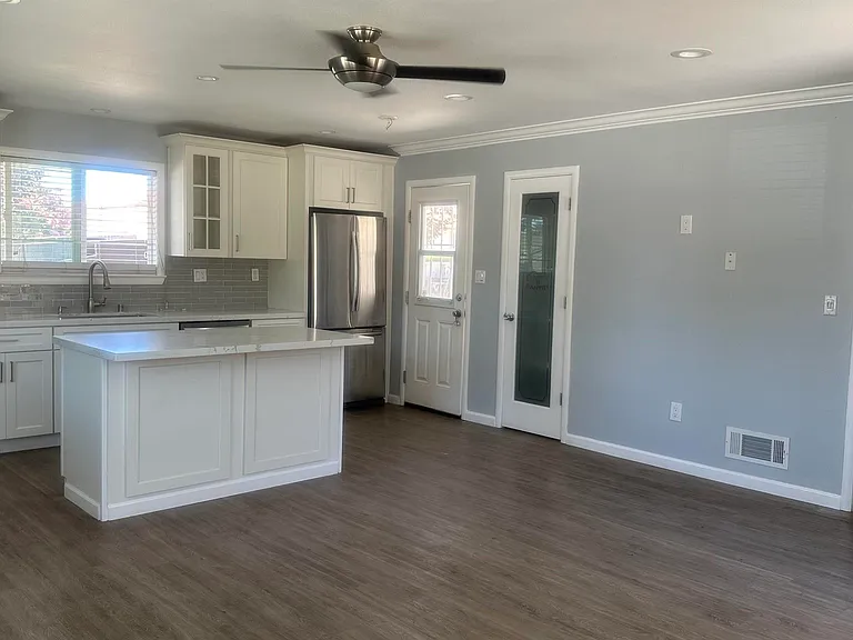 101 Shady Ln — Photo 36
