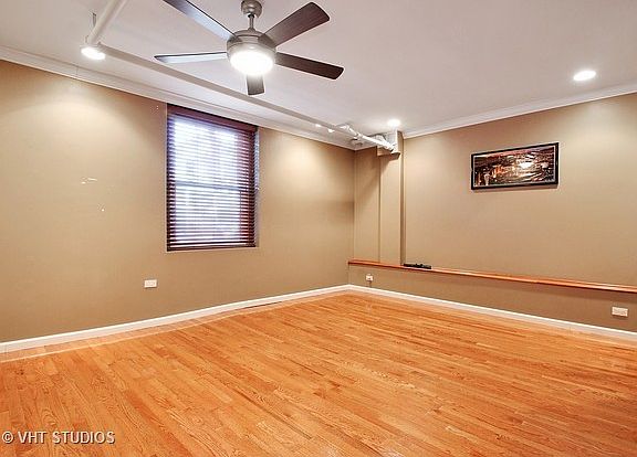 3rd image of 1311 W Ardmore Ave #G