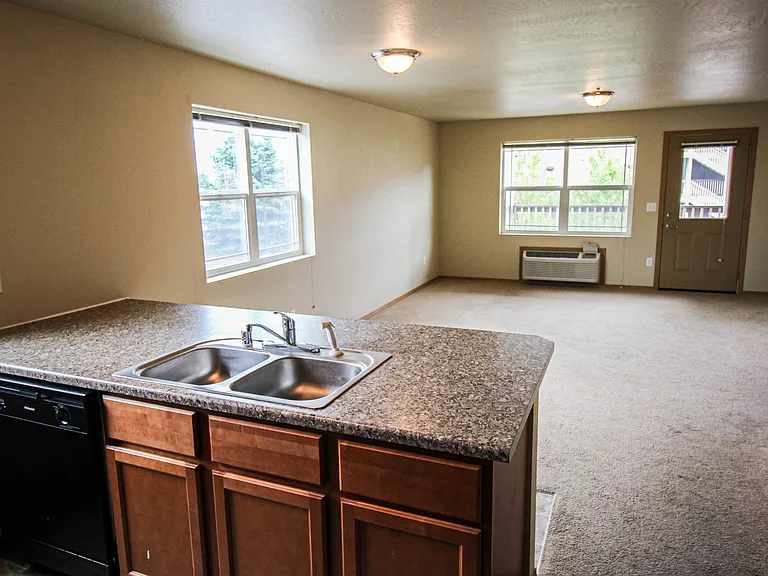 Tyson Vance Apartments — Photo 6