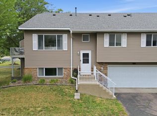 7610 157th St W APT B, Apple Valley, MN 55124