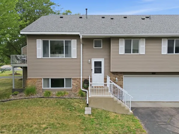 7610 157th St W APT B, Apple Valley, MN 55124