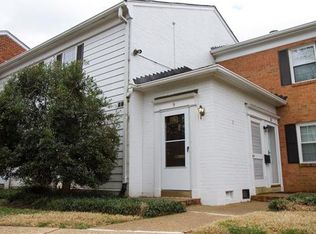 9 Red Fox Ln, Henrico, VA 23228